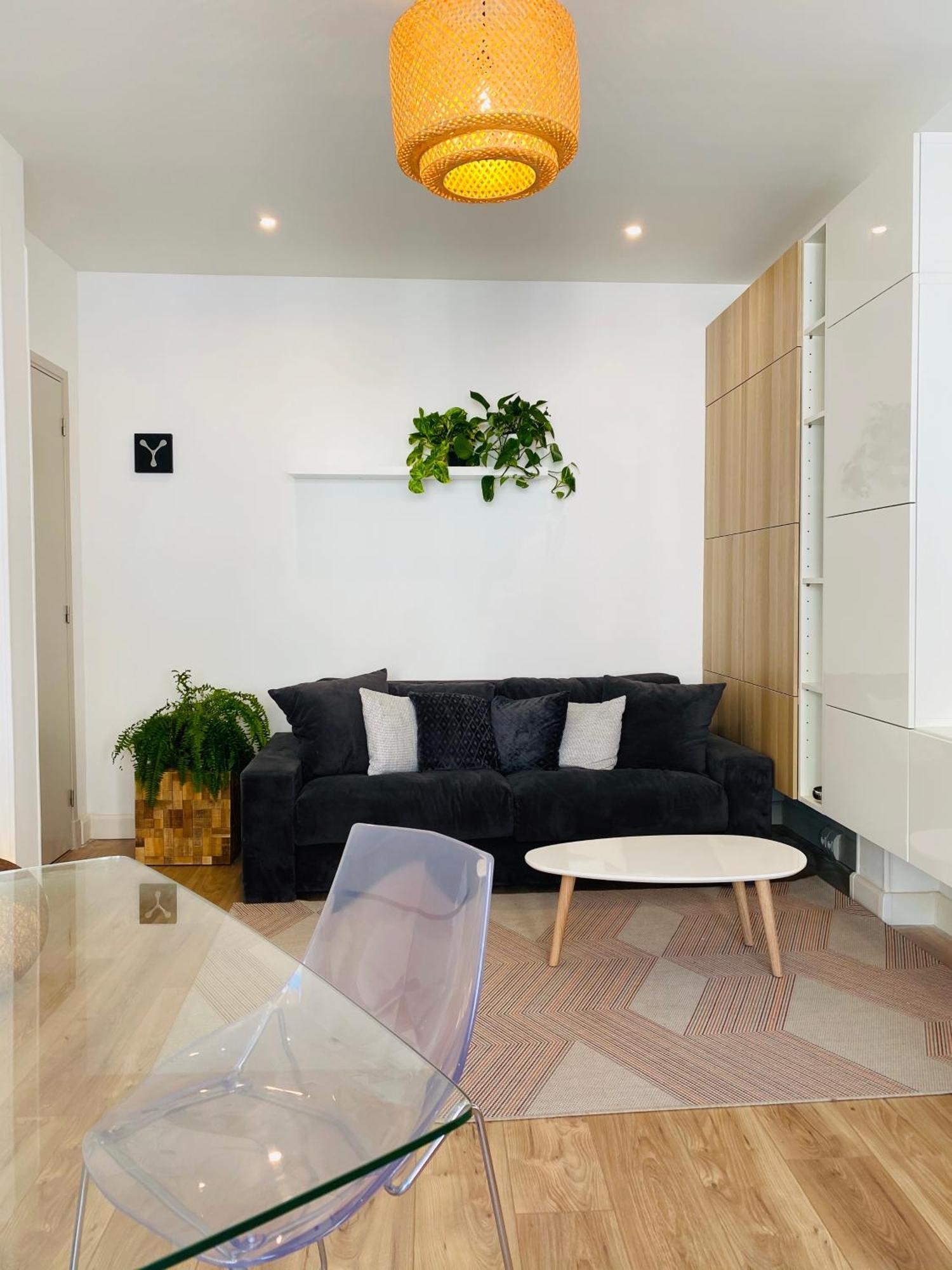 Appartement Le Miollis - Et Confort - Wifi- Pres Tansports En Commun Et Commerces *